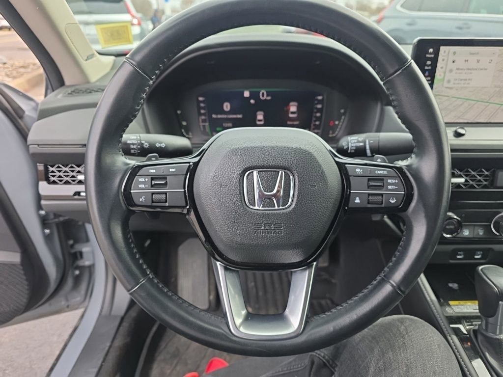 Used 2023 Honda Accord Touring image 13