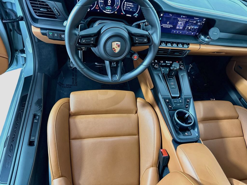 Certified 2026 Porsche 911 Carrera GTS RWD image 25