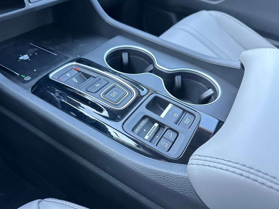 New 2025 Honda Pilot Touring image 33