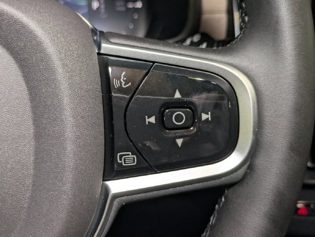 New 2026 Volvo XC90 T8 Plus w/ Protection Package AWD/4WD image 19