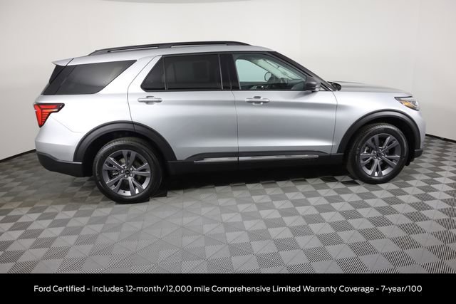 Certified 2025 Ford Explorer Active w/ Active Comfort Package AWD/4WD image 2