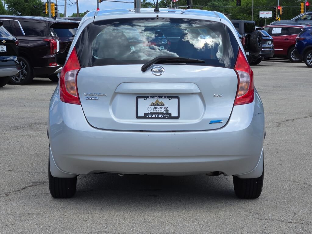 Used 2015 Nissan Versa Note SV FWD image 11