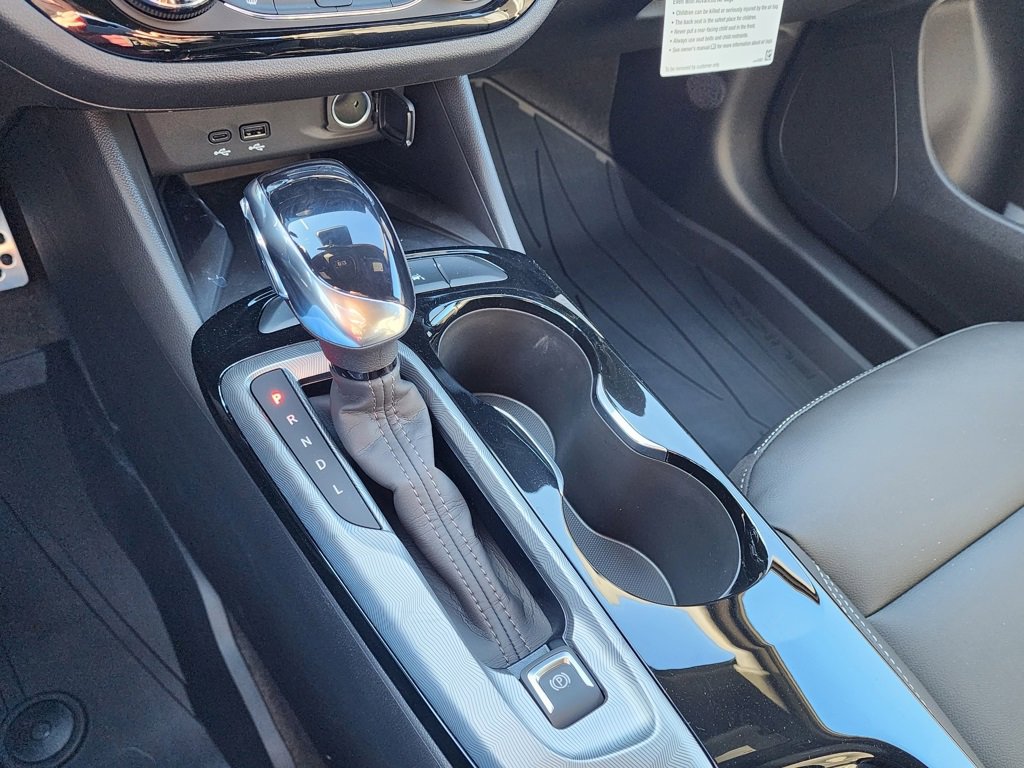 New 2026 Buick Envista Sport Touring w/ Studio Series image 30