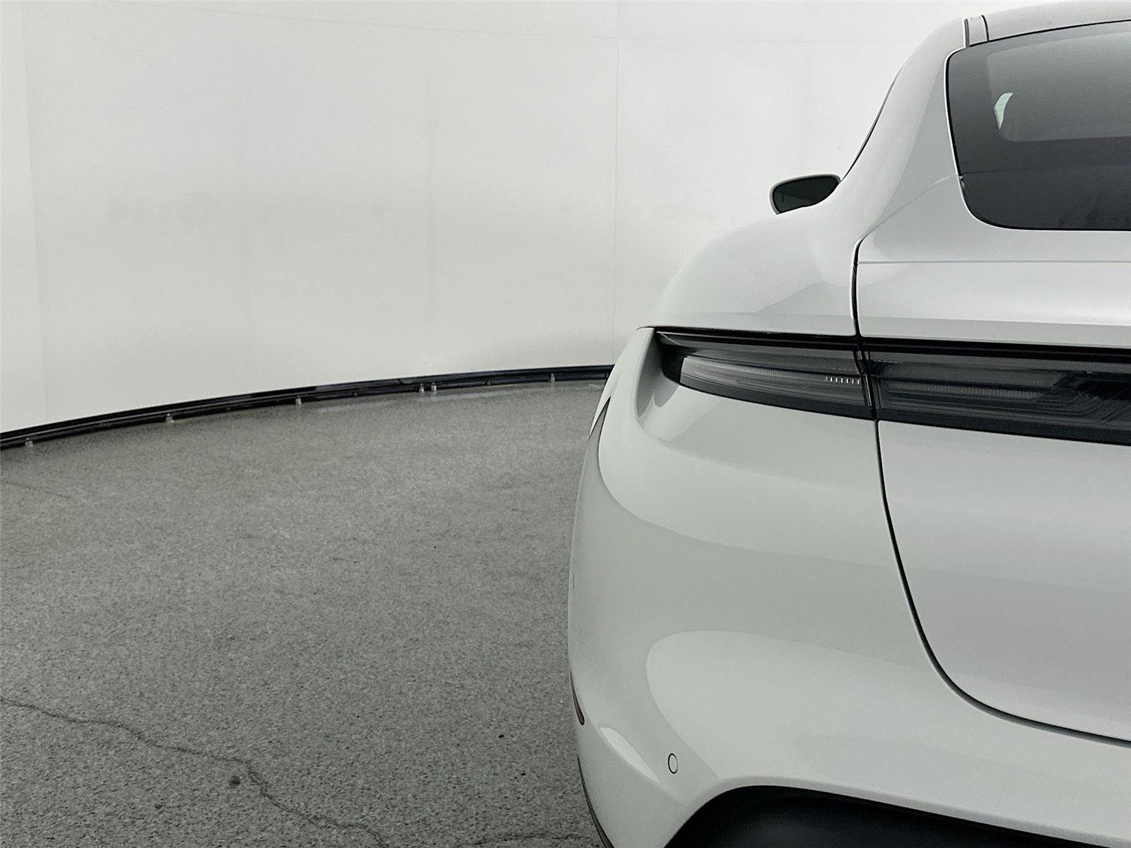 Certified 2025 Porsche Taycan AWD/4WD image 16