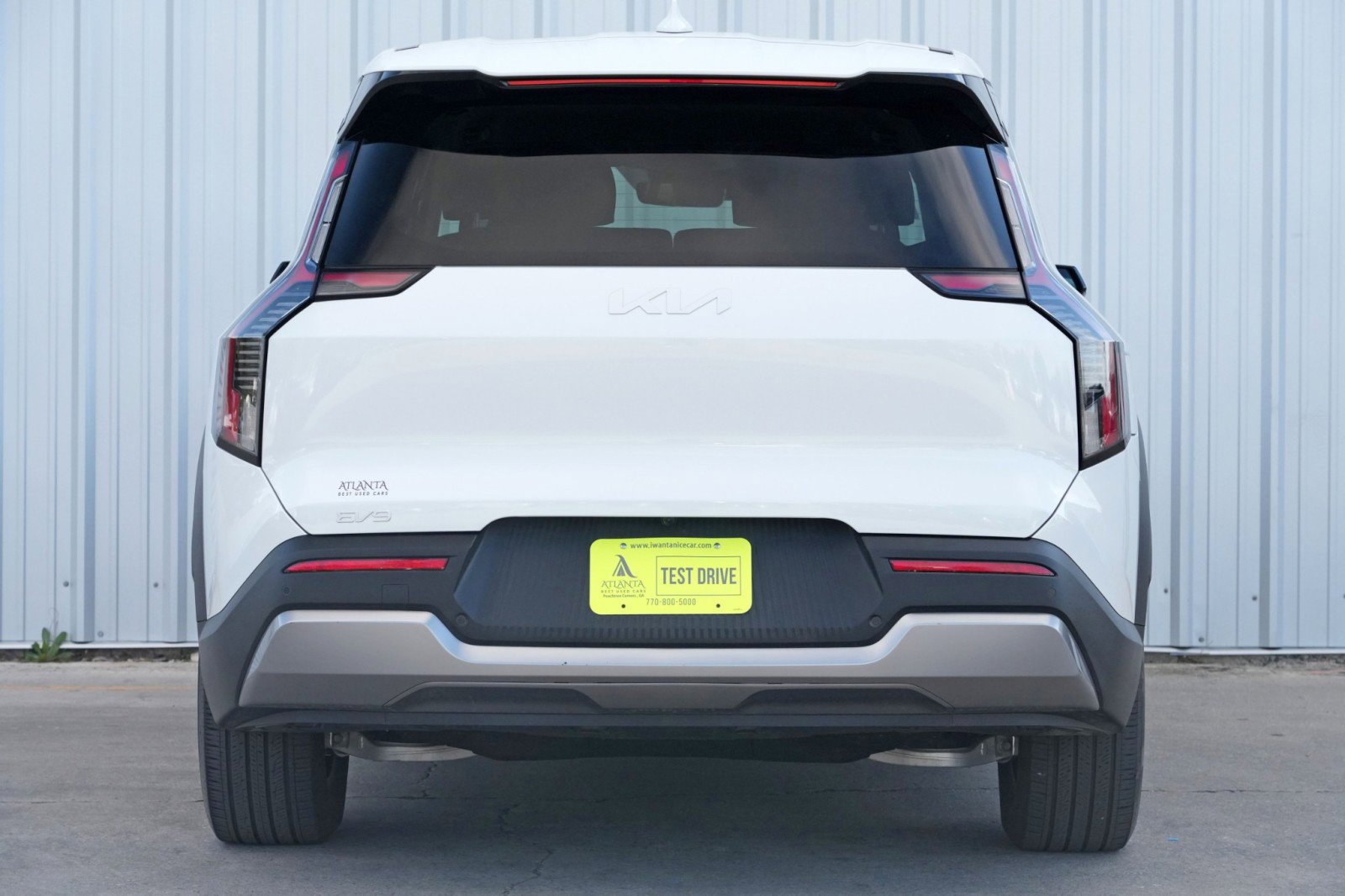 Used 2024 Kia EV9 Light image 10