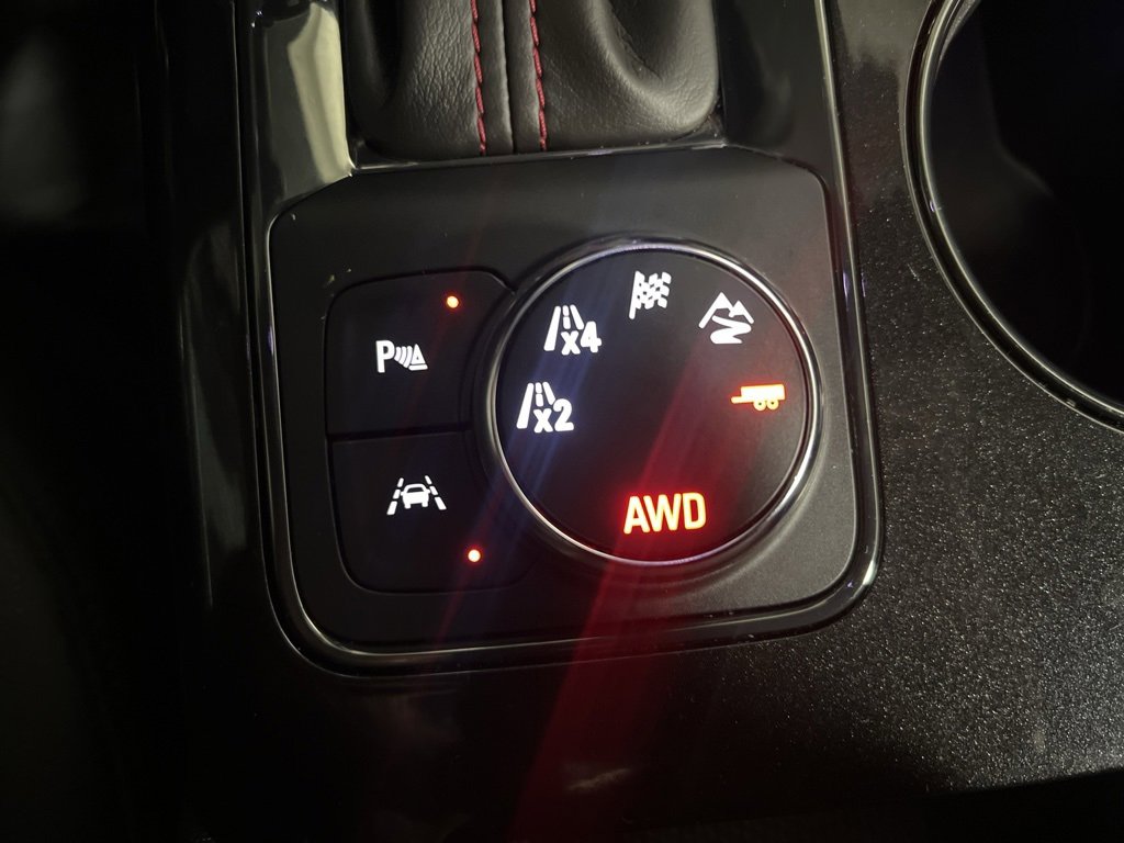 Certified 2023 Chevrolet Blazer RS w/ Driver Confidence II Package image 19