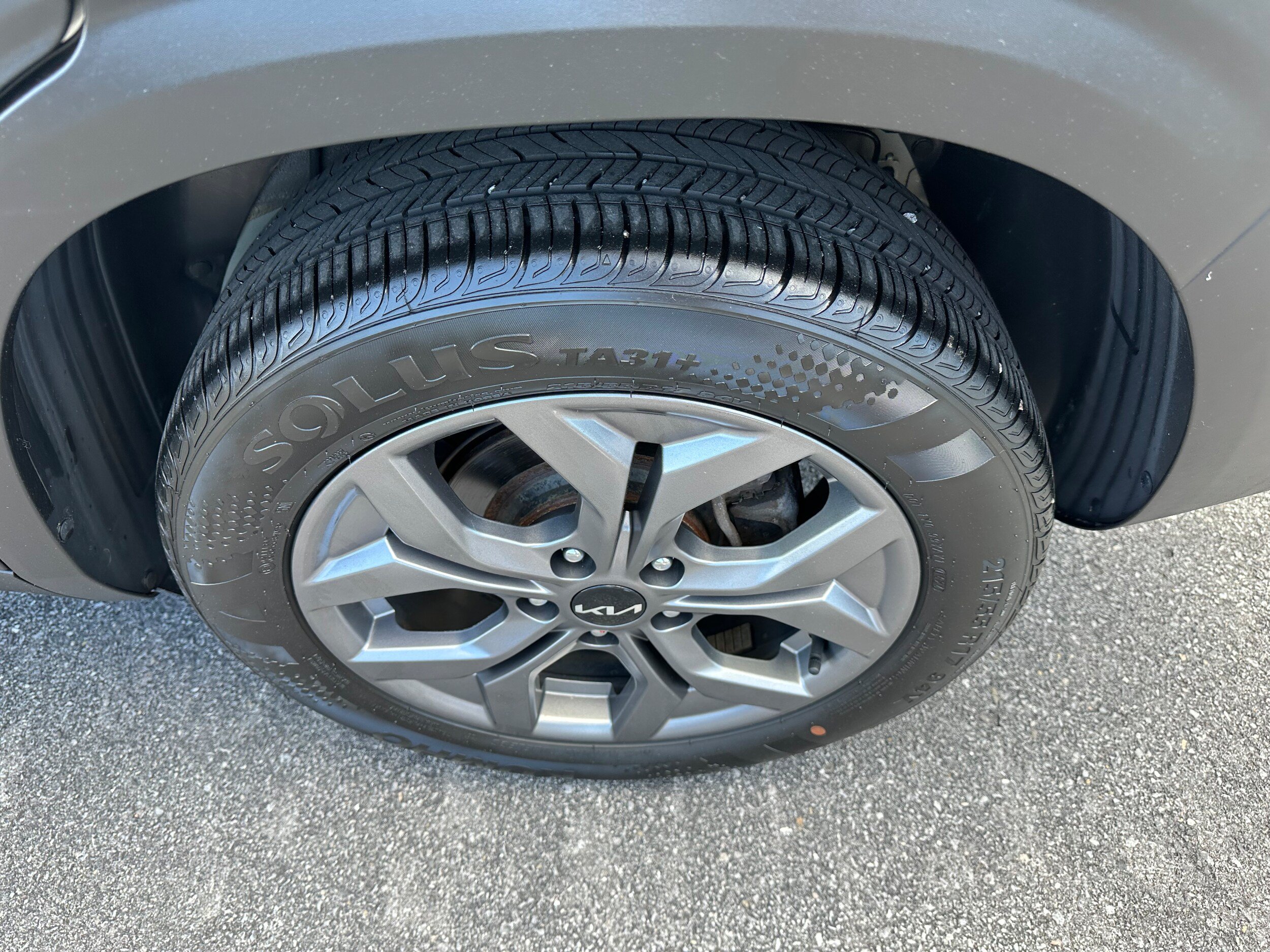Used 2024 Kia Seltos S AWD/4WD image 9