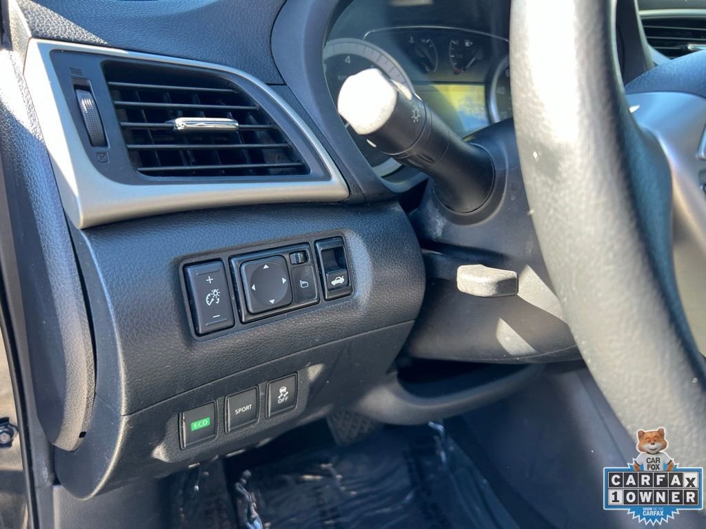 Used 2014 Nissan Sentra SL image 22