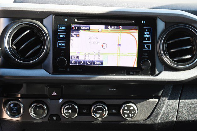 Used 2019 Toyota Tacoma TRD Sport image 19