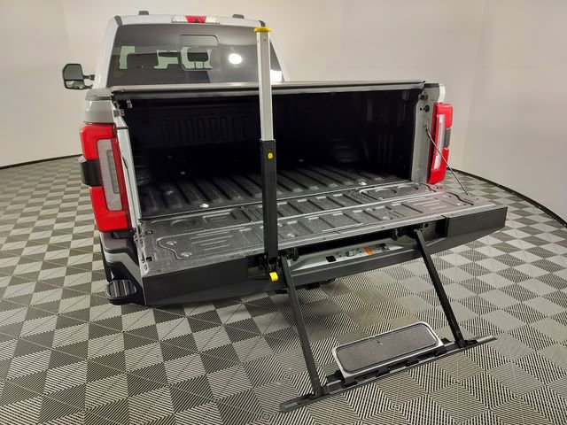 Certified 2025 Ford F350 Platinum AWD/4WD image 39