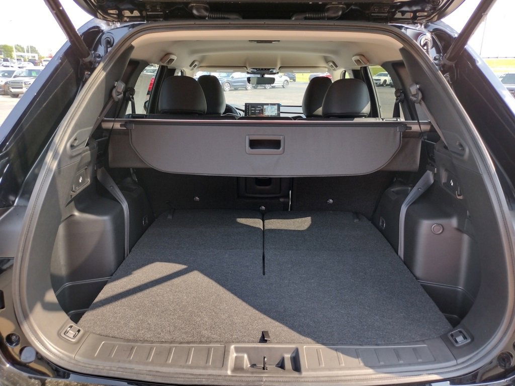 New 2025 Mitsubishi Outlander SE image 8