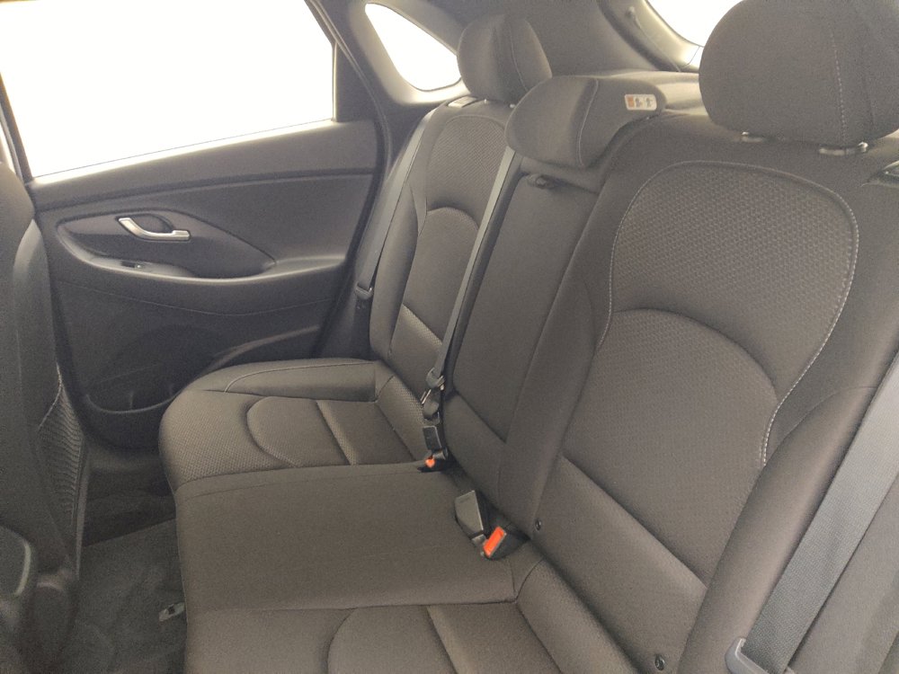 Used 2018 Hyundai Elantra GT w/ Style Package 02 image 18