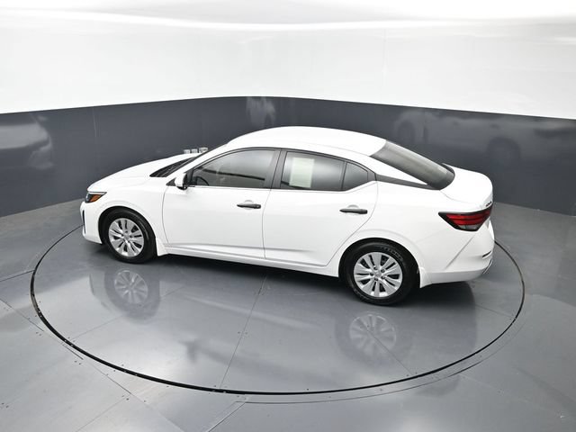 Used 2025 Nissan Sentra S FWD image 16