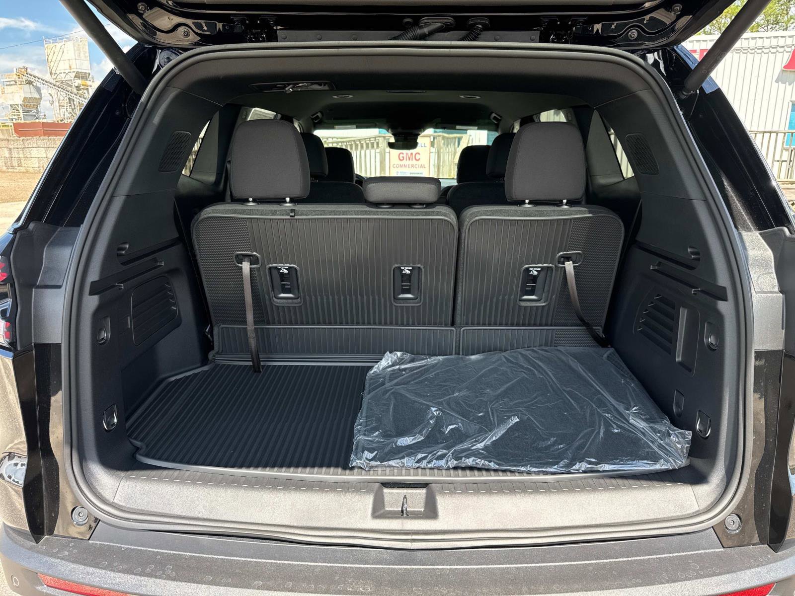 New 2026 GMC Acadia Elevation w/ LPO, Floor Liner Package image 11