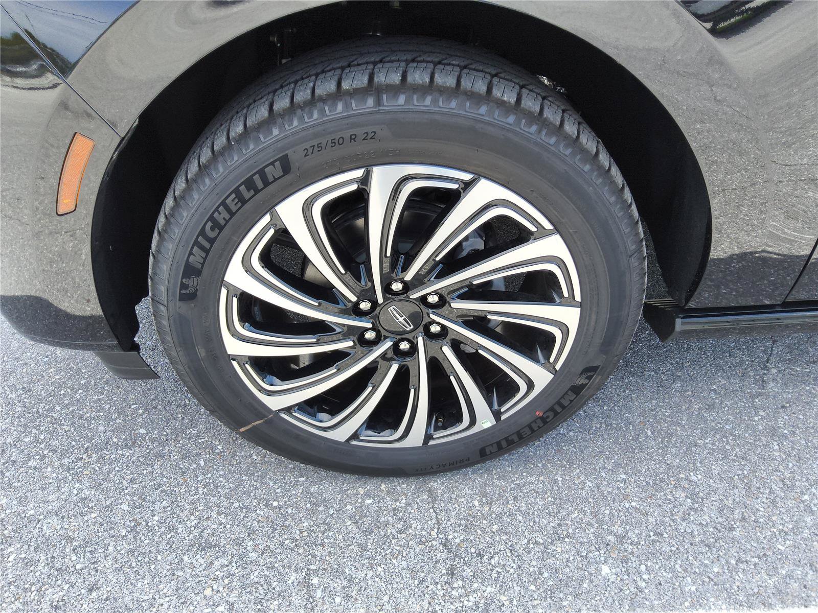 New 2027 Lincoln Navigator Black Label AWD/4WD image 9