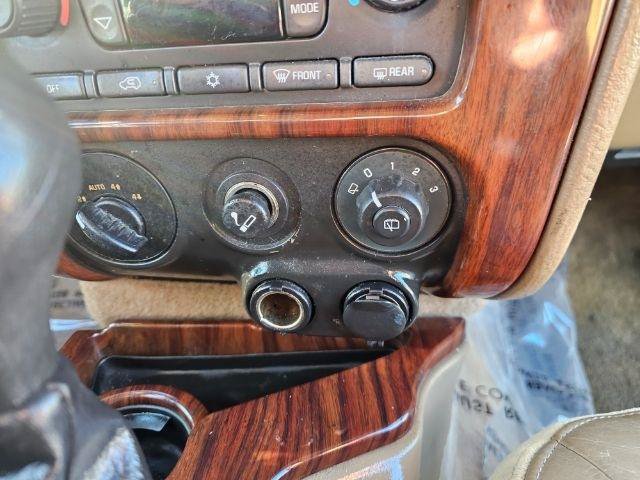 Used 2002 GMC Envoy SLT AWD/4WD image 15