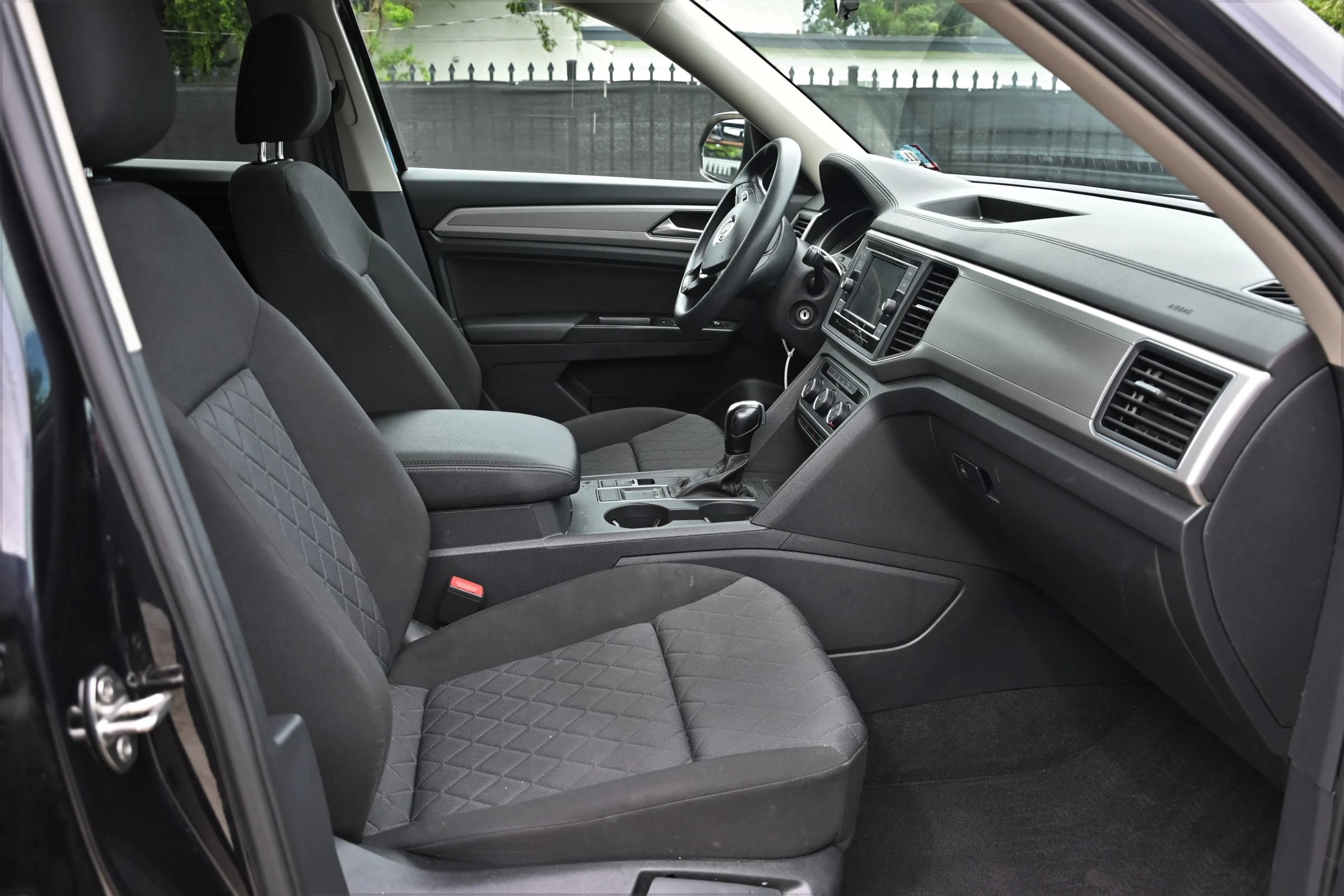Used 2018 Volkswagen Atlas S FWD image 11
