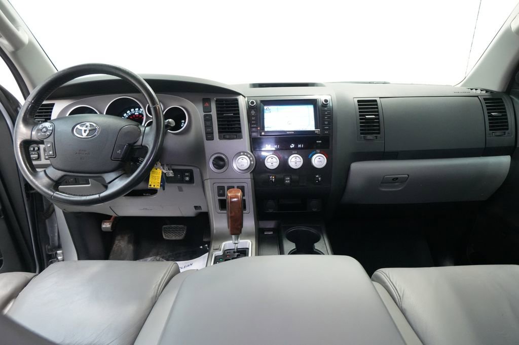Used 2012 Toyota Tundra Limited w/ Memory Pkg image 32