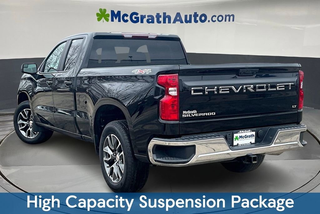 Used 2025 Chevrolet Silverado 1500 LT AWD/4WD image 4