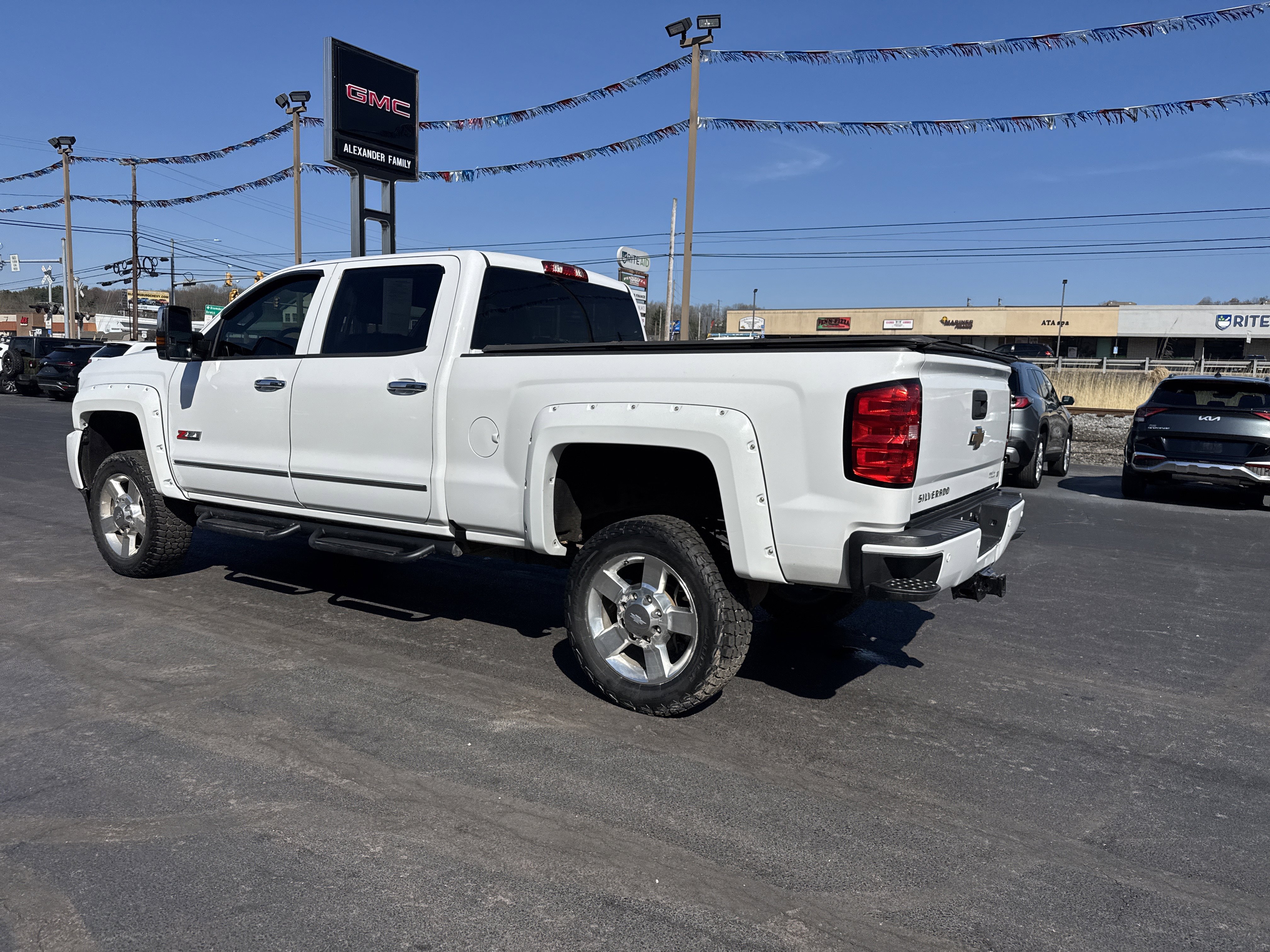 Used 2017 Chevrolet Silverado 2500 LT w/ Custom Sport Edition image 5