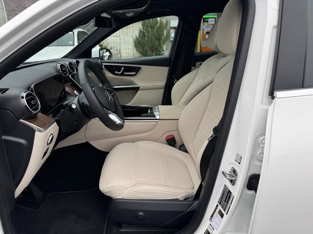 Used 2026 Mercedes-Benz GLC 300 4MATIC image 12