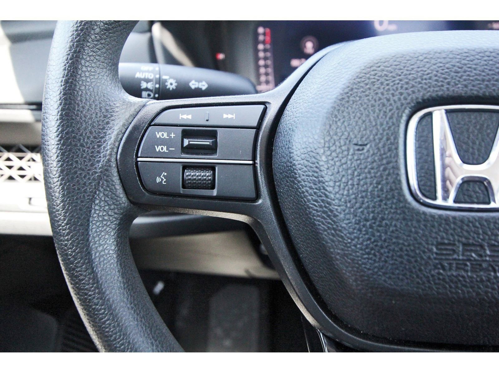 Used 2024 Honda Accord EX image 18