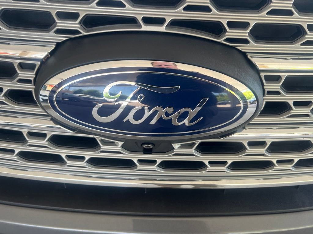 Used 2021 Ford Explorer Limited w/ Hybrid Equipment Group 310A AWD/4WD image 32
