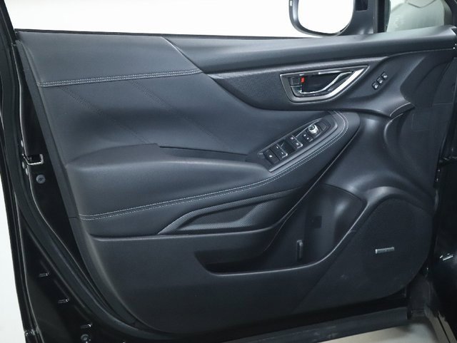 Used 2023 Subaru Forester Touring image 16