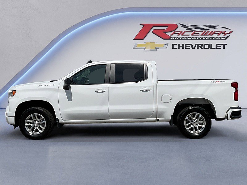 Used 2026 Chevrolet Silverado 1500 RST AWD/4WD image 2