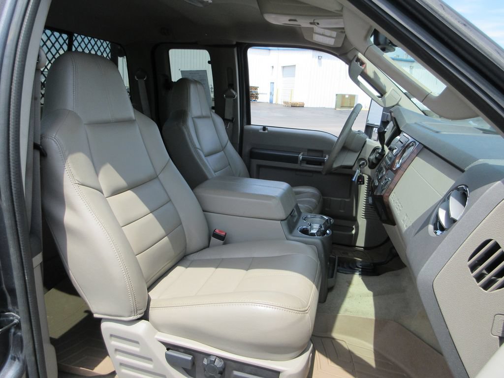 Used 2008 Ford F550 4x4 Super Cab Super Duty image 17