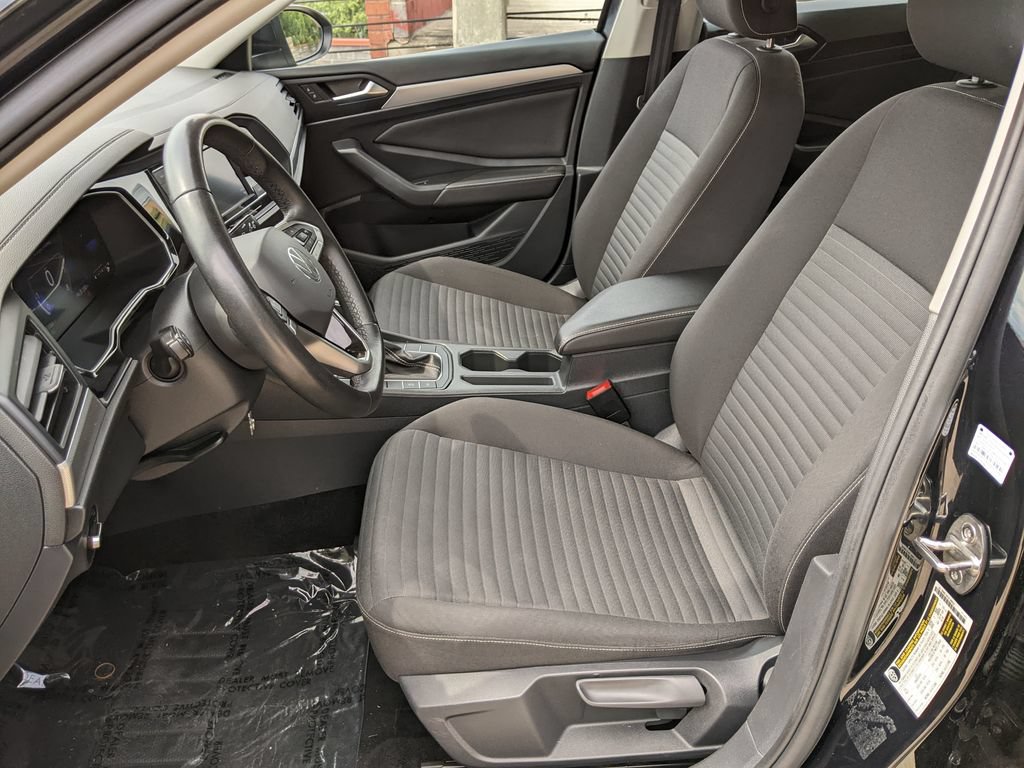Used 2024 Volkswagen Jetta S FWD image 11