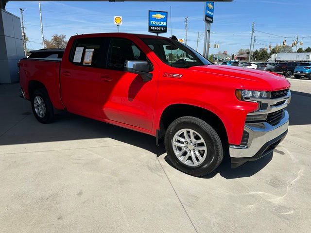 Used 2021 Chevrolet Silverado 1500 LT AWD/4WD image 3