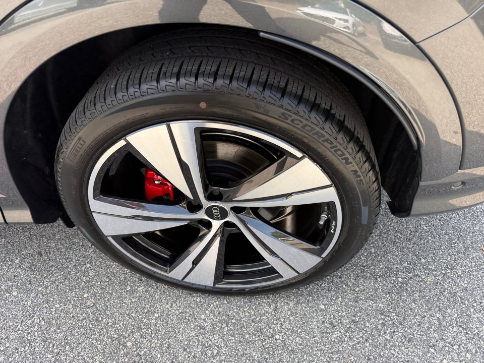 New 2026 Audi SQ5 Premium Plus AWD/4WD image 22