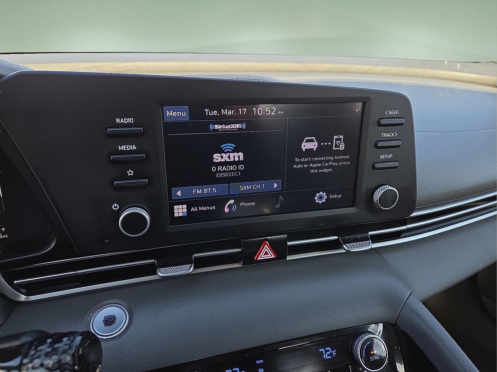 Used 2022 Hyundai Elantra SEL image 15