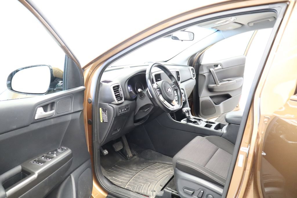 Used 2020 Kia Sportage LX w/ LX Popular Package AWD/4WD image 25