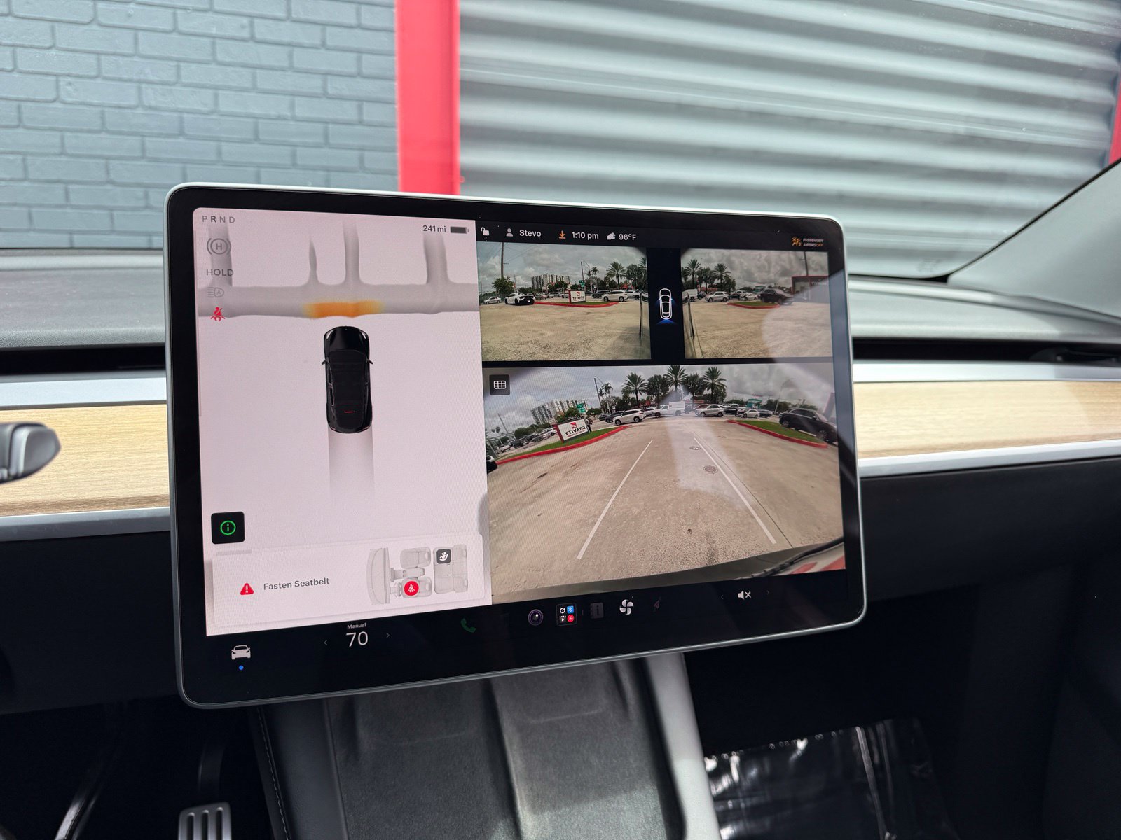 Used 2023 Tesla Model Y Performance AWD/4WD image 27