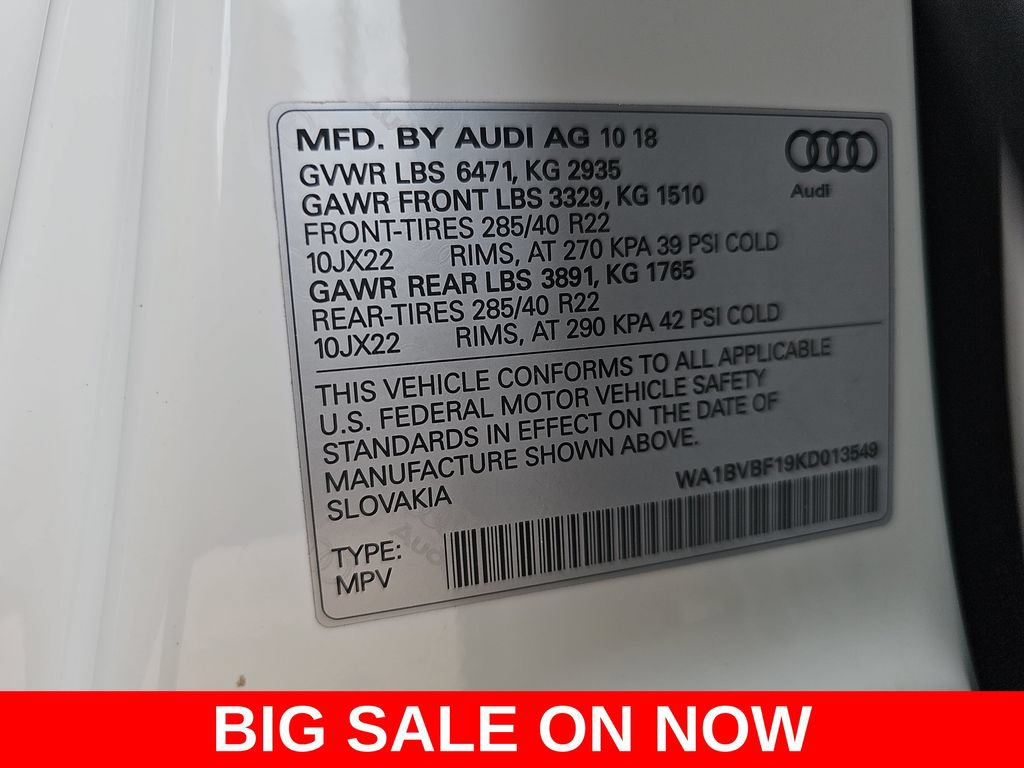 Used 2019 Audi Q8 Premium Plus w/ Premium Plus AWD/4WD image 43