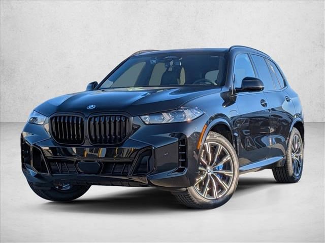 New 2026 BMW X5 xDrive50e w/ Executive Package image 1
