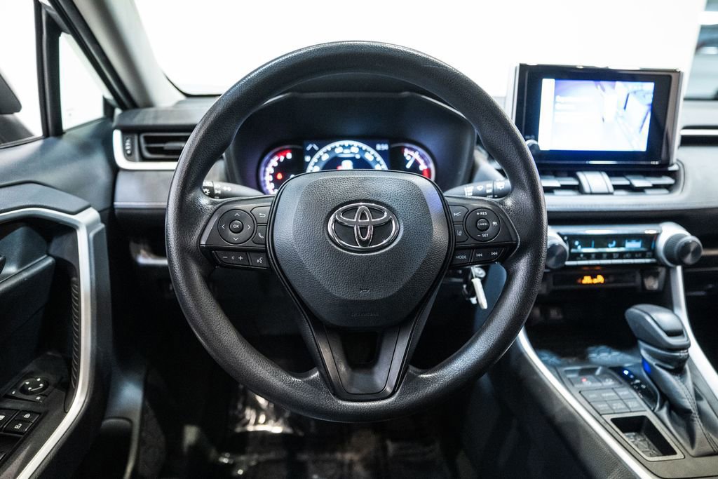Used 2023 Toyota RAV4 LE image 26