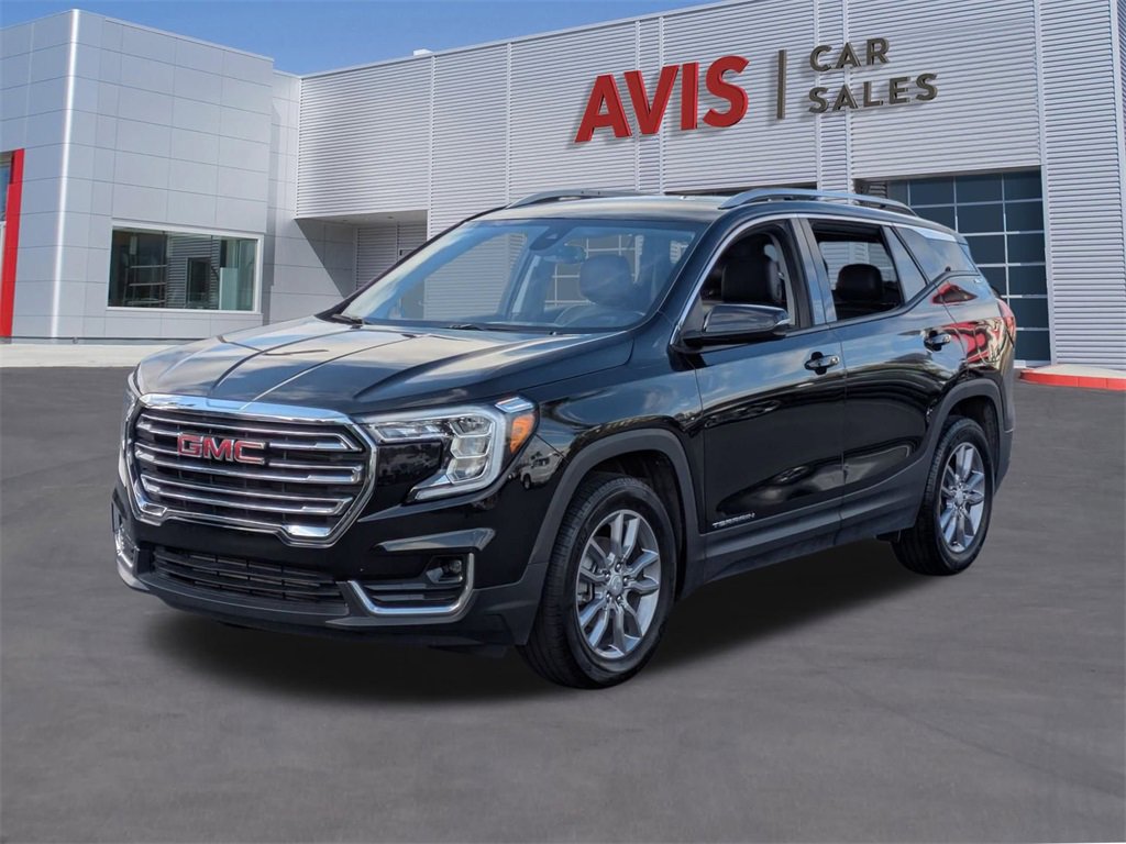 Used 2024 GMC Terrain SLT