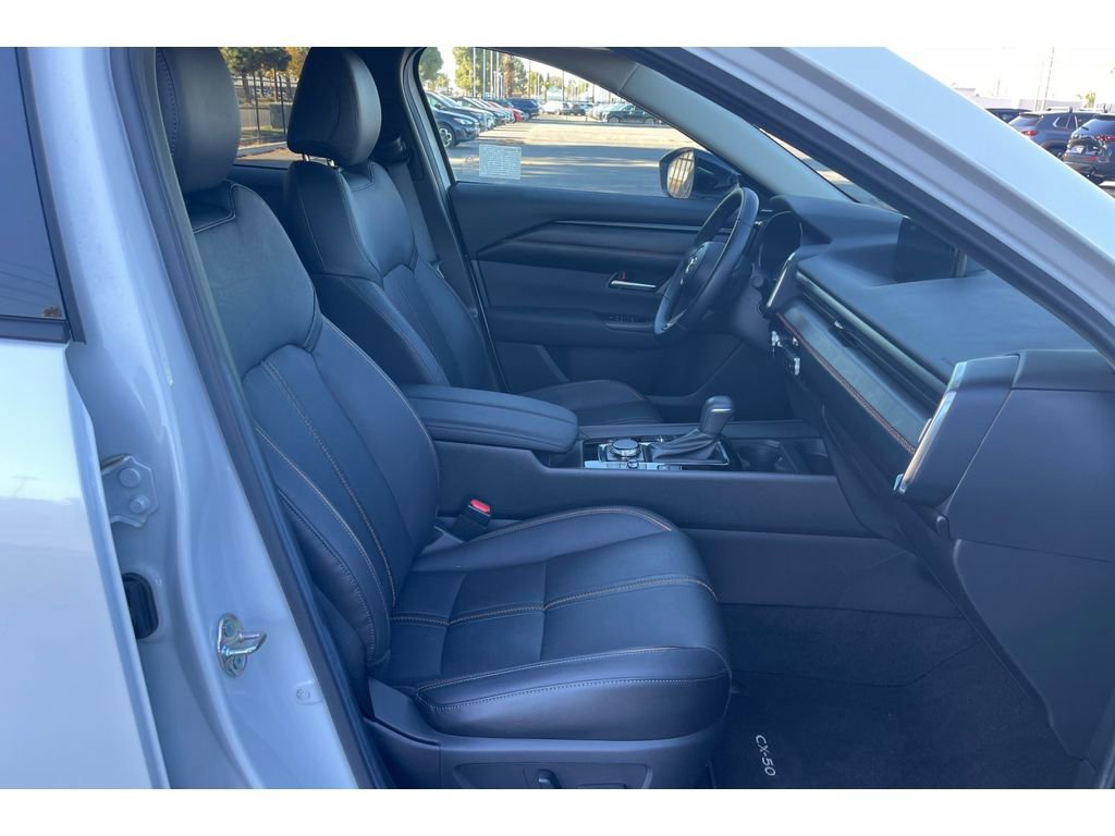 Certified 2025 MAZDA CX-50 2.5 Hybrid w/ Premium Plus Pkg image 20