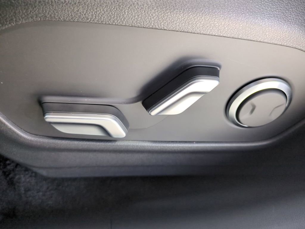 New 2026 Hyundai Santa Fe SEL FWD image 24