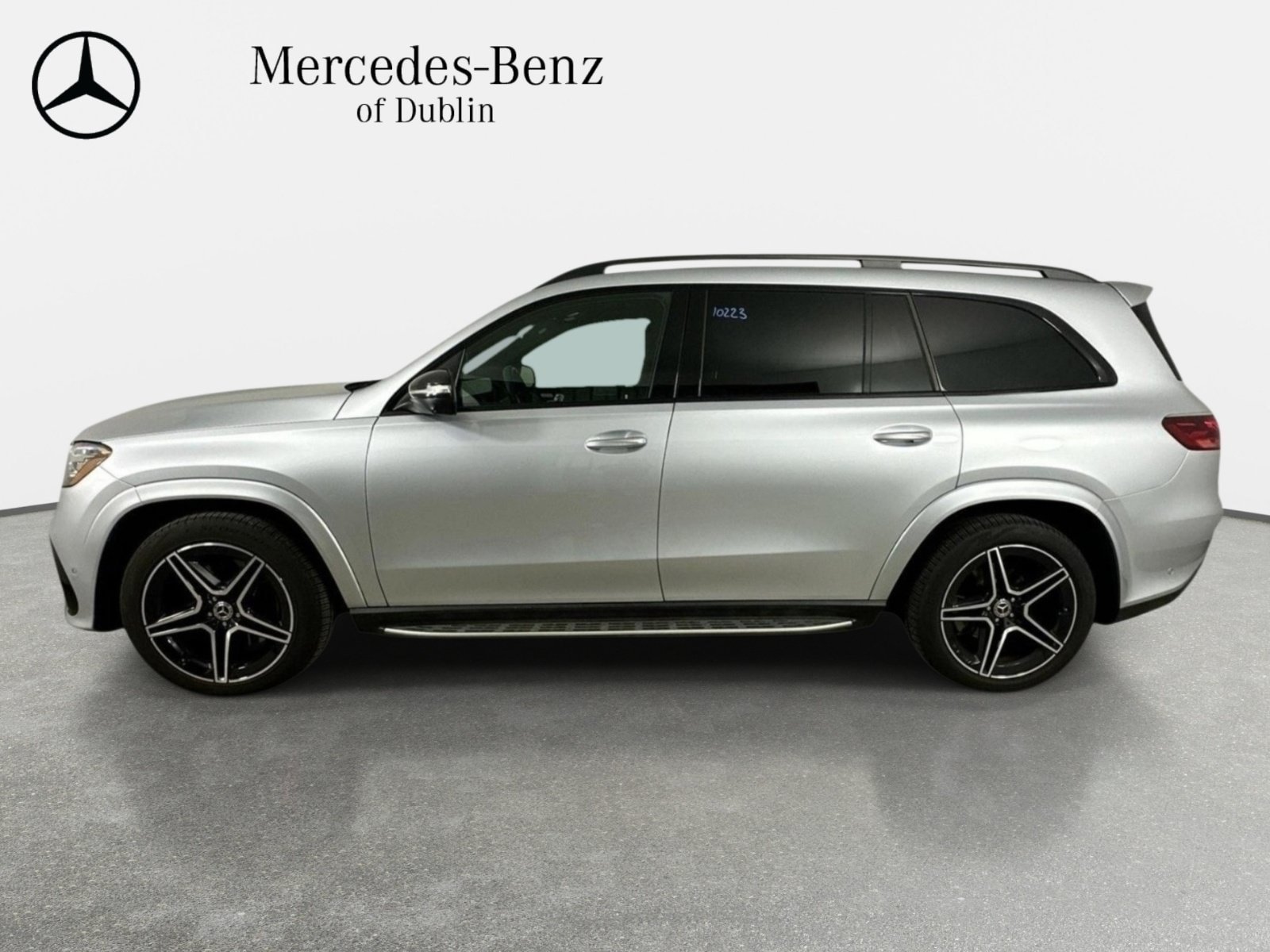 Certified 2026 Mercedes-Benz GLS 450 4MATIC w/ AMG Line Exterior image 5