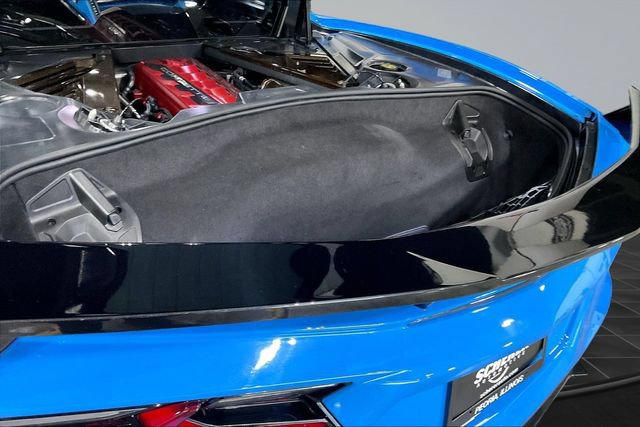 Used 2021 Chevrolet Corvette Stingray Premium Cpe w/ Z51 Performance Package RWD image 29