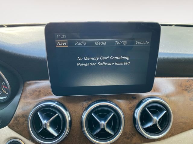 Used 2018 Mercedes-Benz GLA 250 image 27