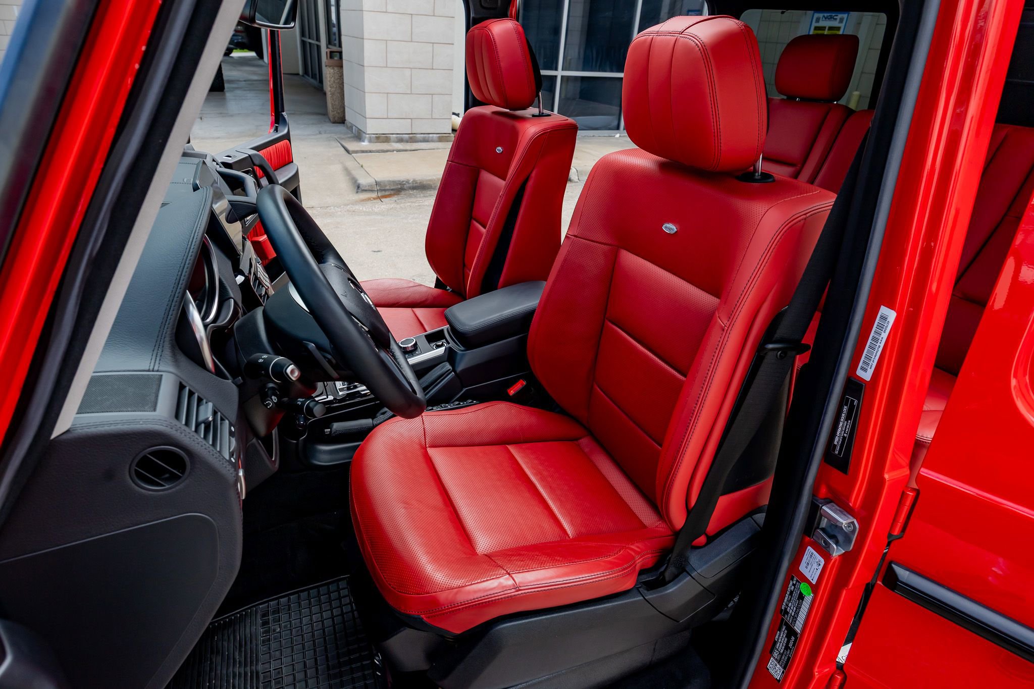 Used 2017 Mercedes-Benz G 550 image 29