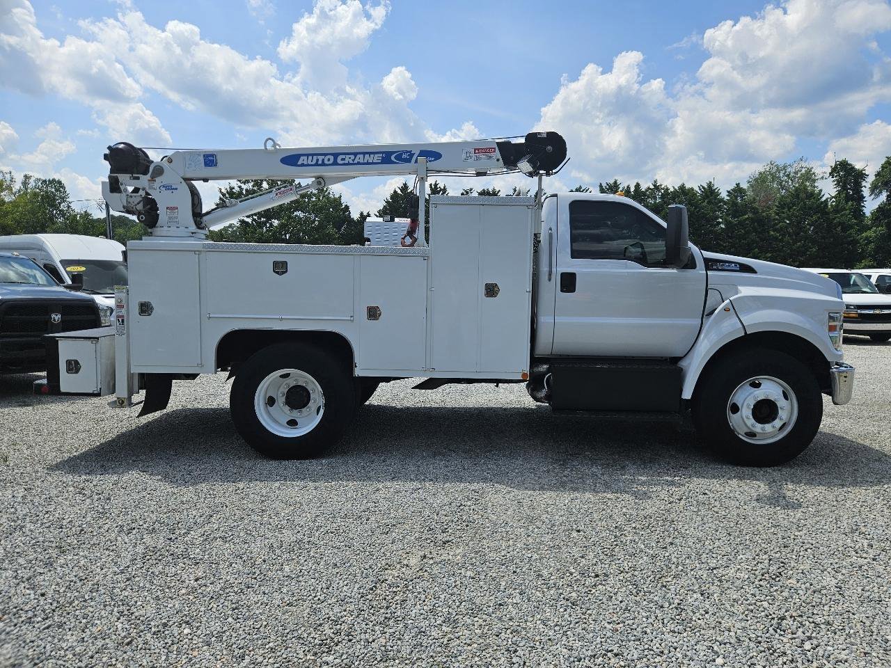 Used 2022 Ford F650 2WD Regular Cab Super Duty image 8