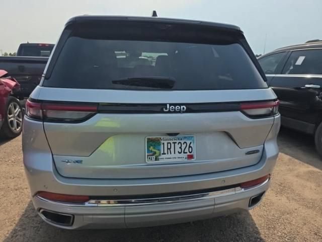 Used 2023 Jeep Grand Cherokee Overland w/ Luxury Tech Group IV AWD/4WD image 11