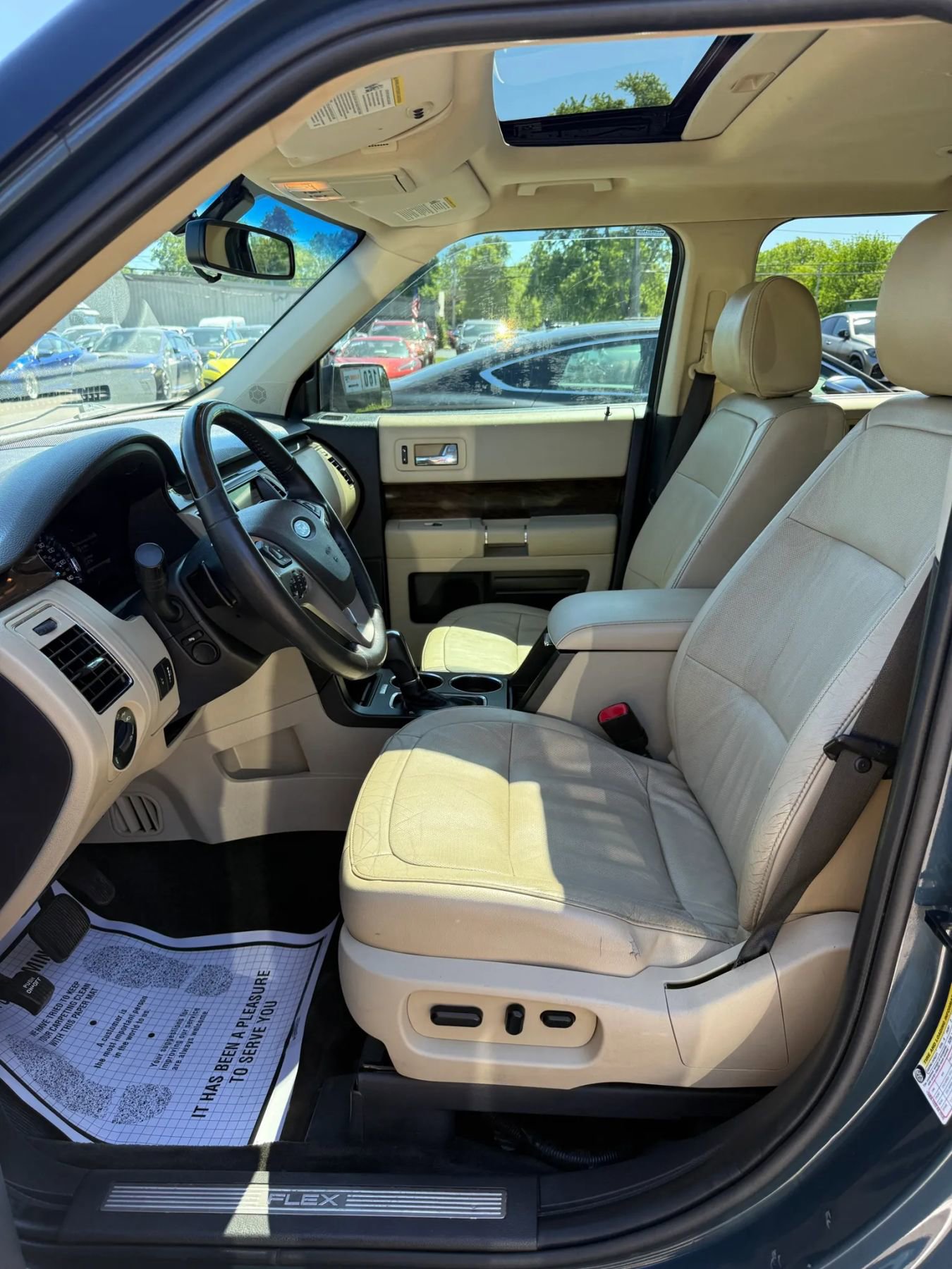 Used 2016 Ford Flex Limited w/ Equipment Group 303A AWD/4WD image 17