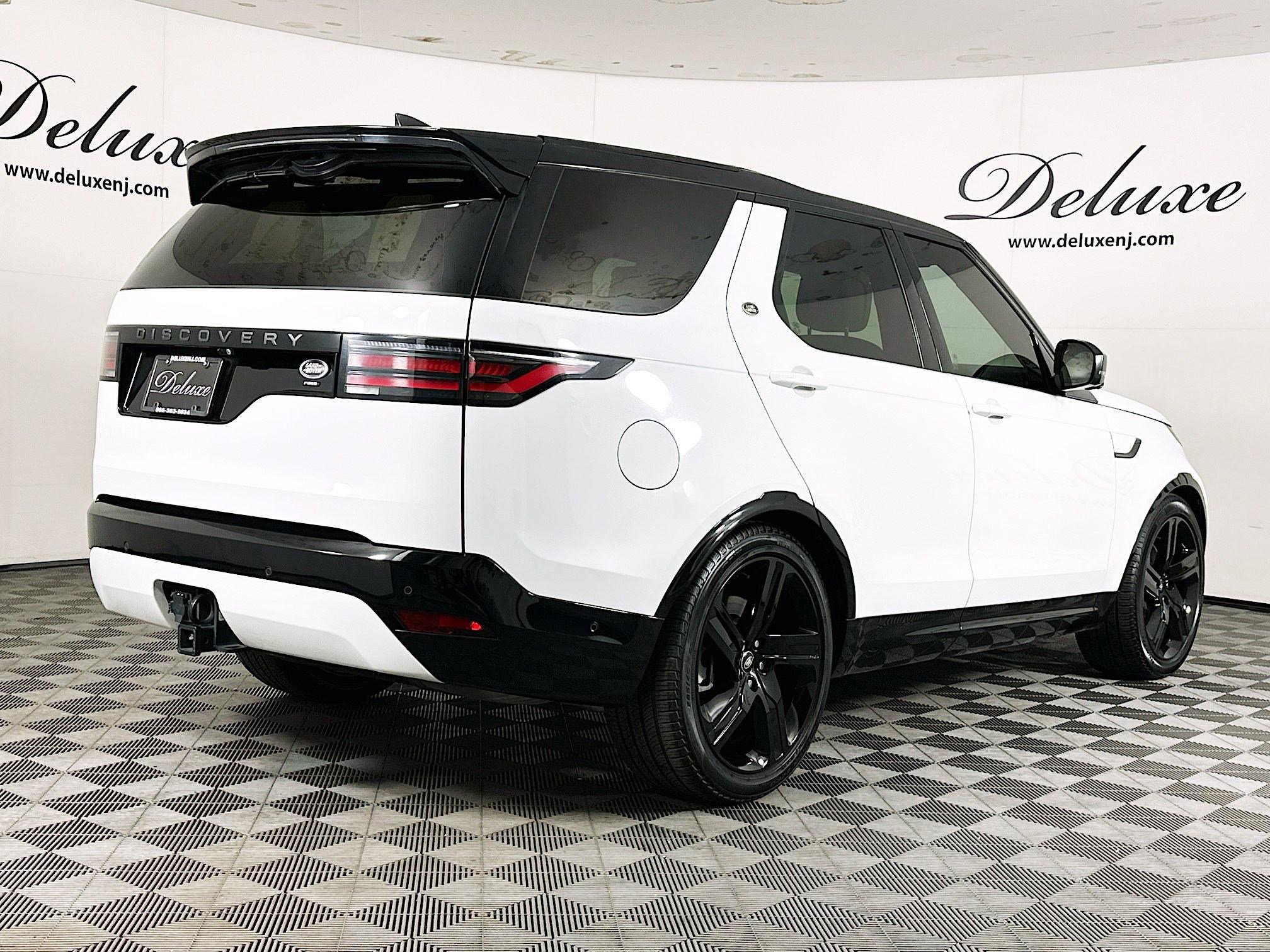 Used 2023 Land Rover Discovery HSE R-Dynamic image 6